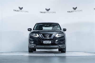 2018 Nissan X-Trail - Thumbnail