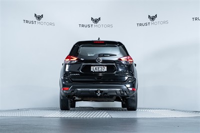 2018 Nissan X-Trail - Thumbnail