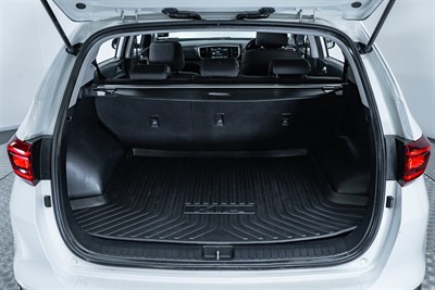 2020 Kia Sportage - Thumbnail