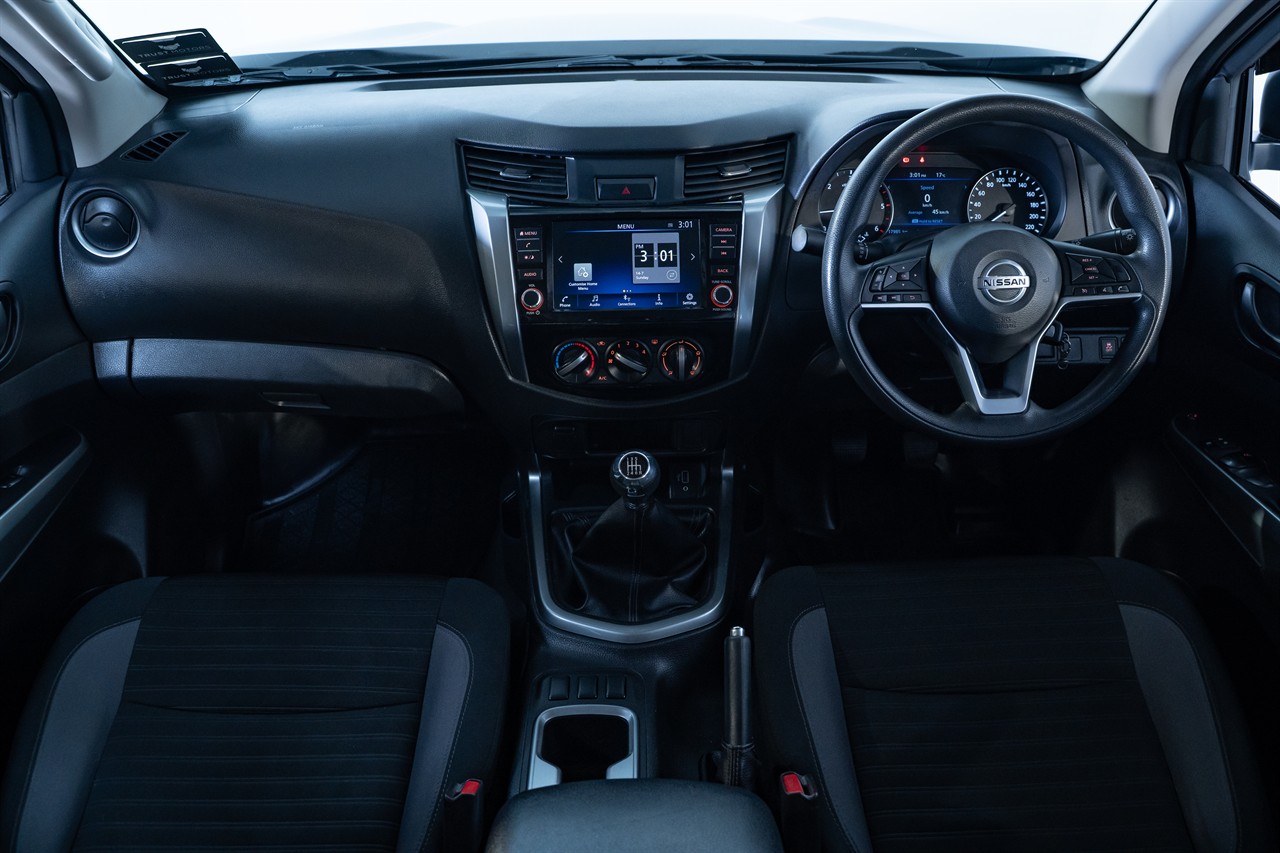 2022 Nissan Navara