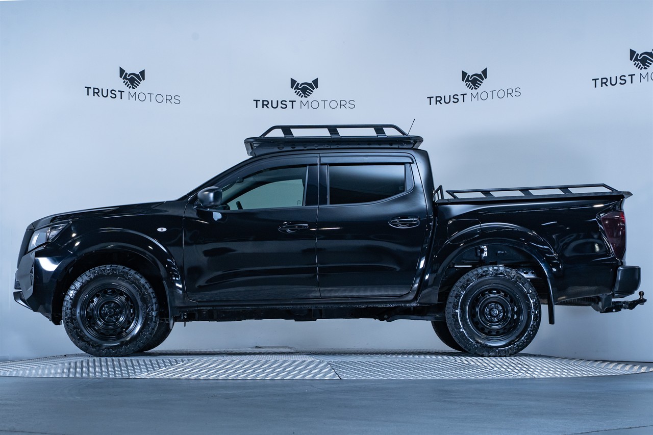 2022 Nissan Navara