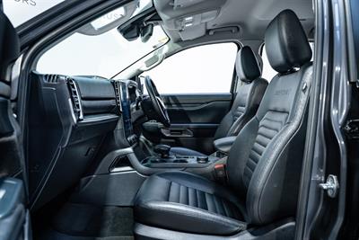2023 Ford Everest - Thumbnail