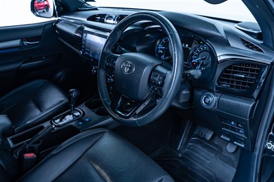 2021 Toyota Hilux - Thumbnail