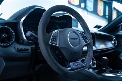 2019 Chevrolet Camaro - Thumbnail