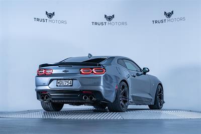 2019 Chevrolet Camaro - Thumbnail
