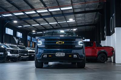 2019 Chevrolet Silverado - Thumbnail