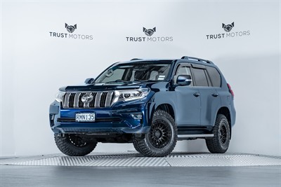 2018 Toyota Landcruiser Prado - Thumbnail