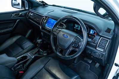 2021 Ford Everest - Thumbnail