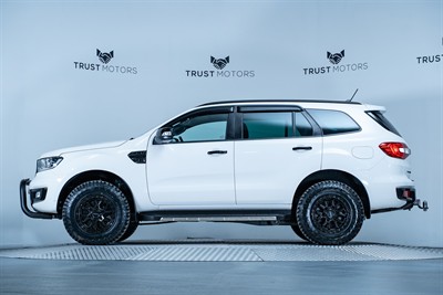 2021 Ford Everest - Thumbnail
