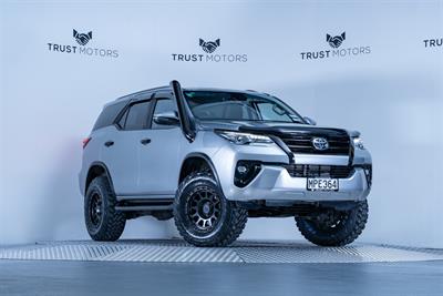 2019 Toyota Fortuner - Thumbnail