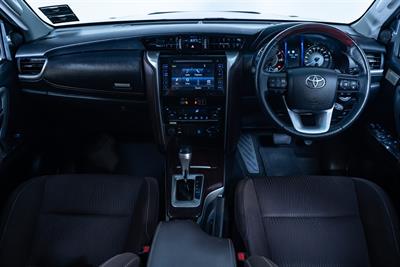 2019 Toyota Fortuner - Thumbnail