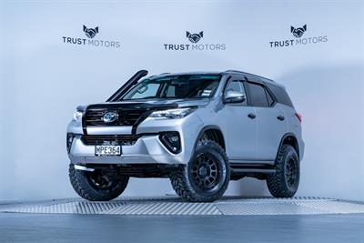 2019 Toyota Fortuner - Thumbnail