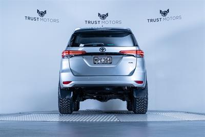 2019 Toyota Fortuner - Thumbnail