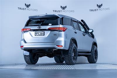 2019 Toyota Fortuner - Thumbnail