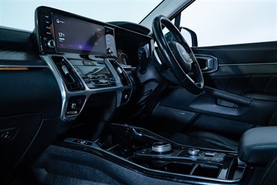 2021 Kia Sorento - Thumbnail