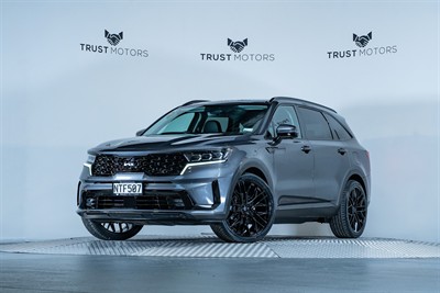2021 Kia Sorento - Thumbnail