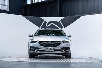2019 Holden Commodore - Thumbnail