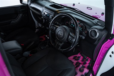 2014 Jeep Wrangler - Thumbnail