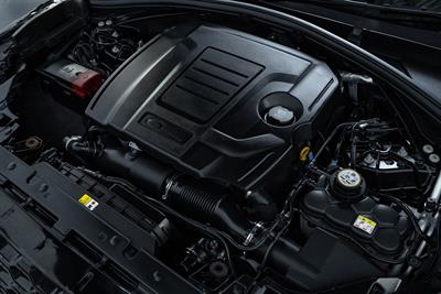 2021 Land Rover Range Rover Velar - Thumbnail