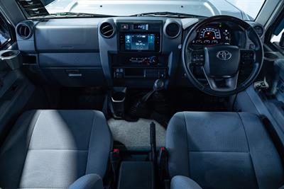 2024 Toyota Landcruiser - Thumbnail