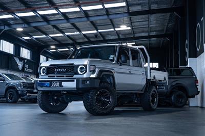 2024 Toyota Landcruiser - Thumbnail