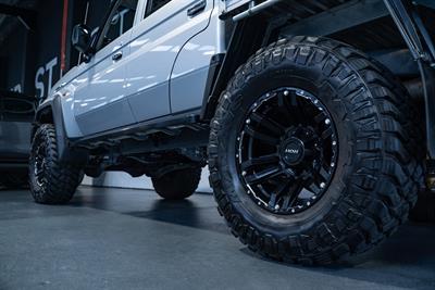 2024 Toyota Landcruiser - Thumbnail