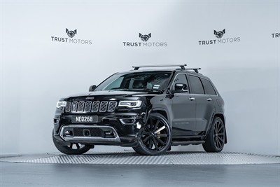 2020 Jeep Grand Cherokee - Thumbnail