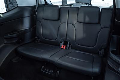 2023 Ford Everest - Thumbnail