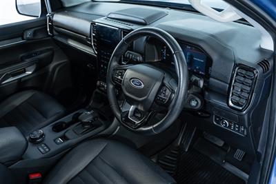 2023 Ford Everest - Thumbnail
