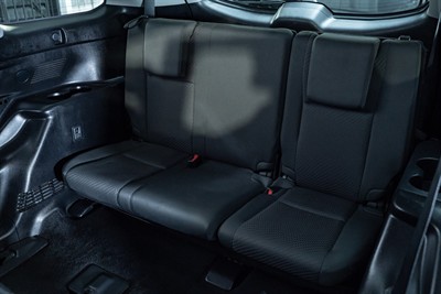 2017 Toyota Highlander - Thumbnail