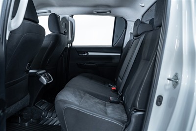 2020 Toyota Hilux - Thumbnail