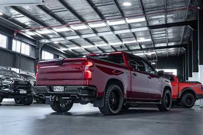 2021 Chevrolet Silverado - Thumbnail