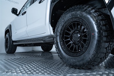 2024 Mitsubishi Triton - Thumbnail