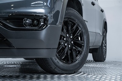 2020 Holden Acadia - Thumbnail