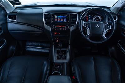 2021 Mitsubishi Triton - Thumbnail