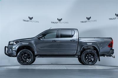 2021 Toyota Hilux - Thumbnail