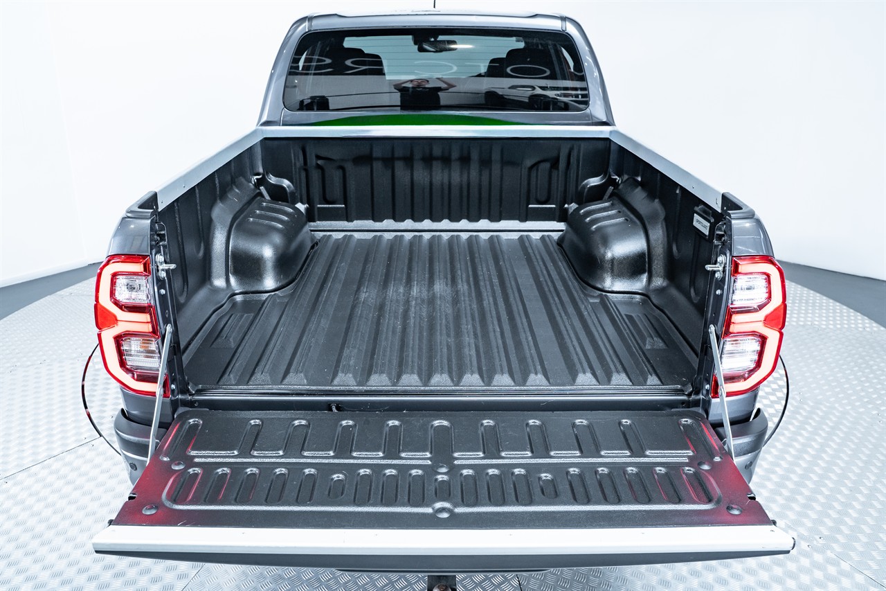 2021 Toyota Hilux