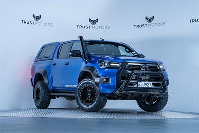 2024 Toyota Hilux - Thumbnail